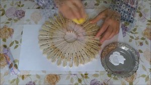 ПОДСТАВКА ПОД ГОРЯЧЕЕ ИЗ ДЕРЕВЯННЫХ ПРИЩЕПОК - СВОИМИ РУКАМИ