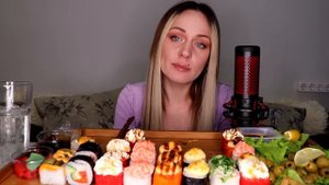 MUKBANG | Роллы, салаты, мидии | Sushi/rolls, mussels не ASMR