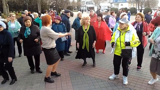 10.04.21 - Танцы на Приморском бульваре - Севастополь - Сергей Соков
