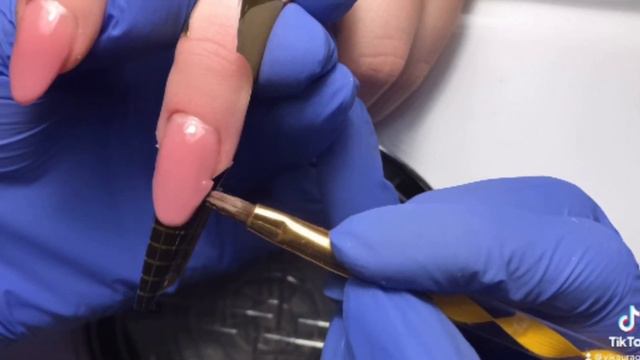 СПАСЛИ МАНИКЮР и внешний вид рук😳 🥶 смотреть онлайн