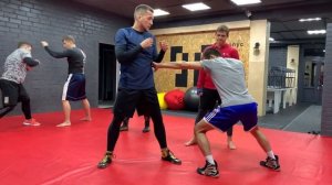 ПРЯМЫЕ УДАРЫ В КОРПУС. БОКС. КАК БИТЬ?