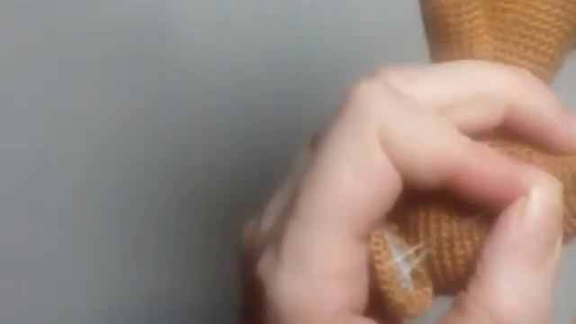 Как надёжно пришить УСЫ! смотреть онлайн