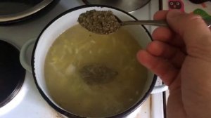 Польский белый борщ с краковской колбасой и яйцом