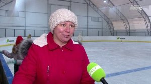 Братские хоккеисты провели для горожан мастер-классы по катанию на коньках