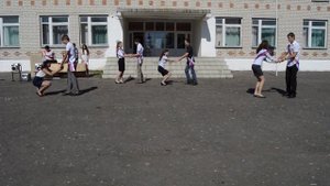 Танец. Последний звонок 11 класс