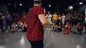 Simone y Danila Propuesta Indecente - Romeo Santos