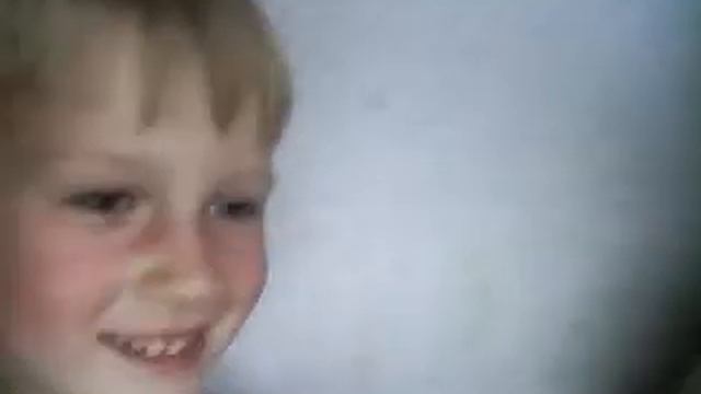 Тупим с милахами.wmv смотреть онлайн