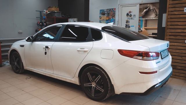 ДВИГАЕМСЯ С МУЗЫКОЙ! В гостях у АвтоСтиль! Автозвук в Нижнем Новгороде и Арзамасе! смотреть онлайн