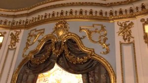 Экскурсия в Петергофе по Большому Дворцу. Осмотр залов: будуар - комната отдыха Елизаветы Петровны