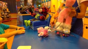 VLOG Build-a-Bear Workshop Диана и Рома делают игрушки