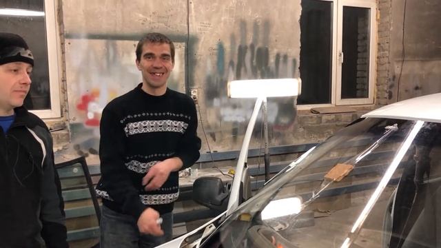 Замена лобового стекла на примере Лада Калина / Как заменить лобовое стекло своими руками