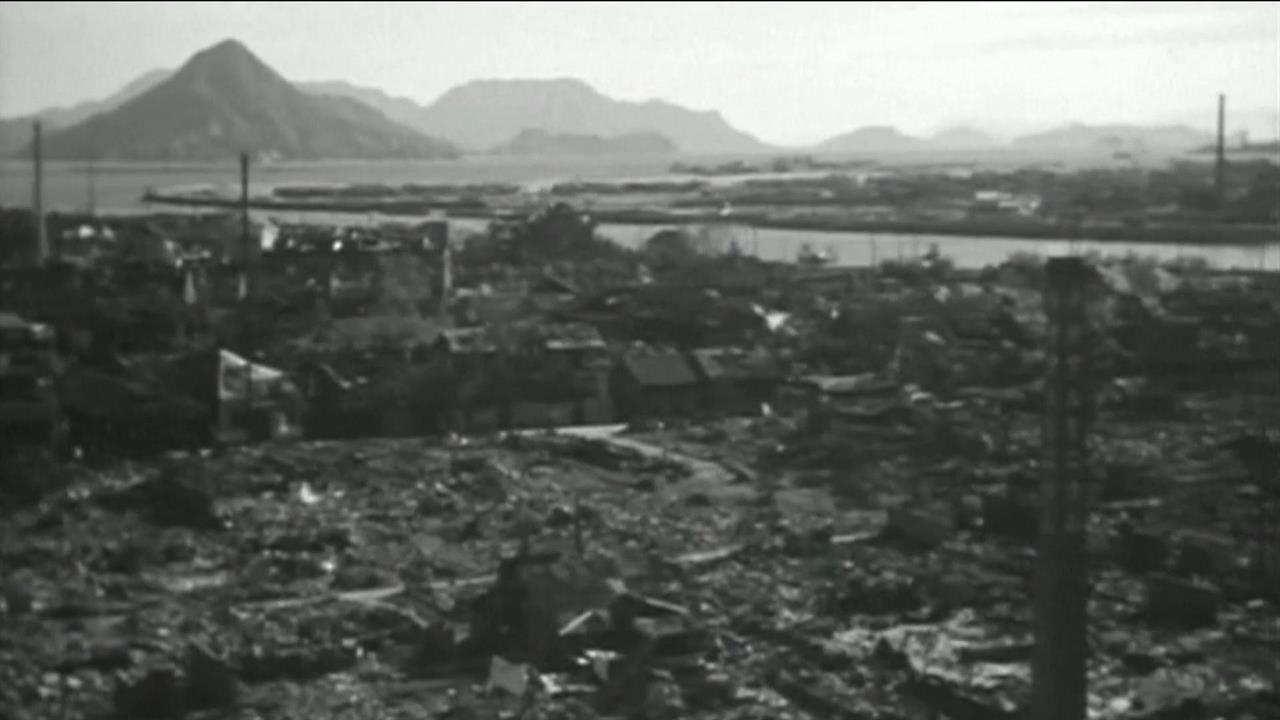В каком году скинули хиросиму. Хиросима и Нагасаки атомная бомбардировка. 6 Августа Хиросима и Нагасаки. 9 Августа атомная бомбардировка Нагасаки.