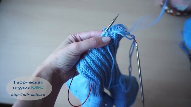 Закрытие петель иголкой. Вяжем манишку спицами.
