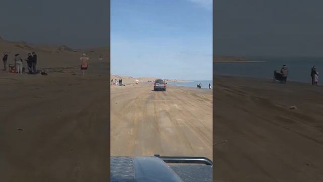 Казахстан. Едем вдоль водохранилища Капчагай на Масленицу. Land Rover Defender. Kazakhstan. March