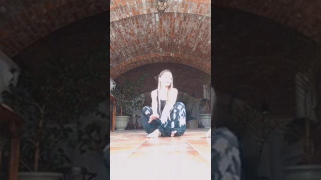 Интуитивные танцы. Практика "Танец-материя"