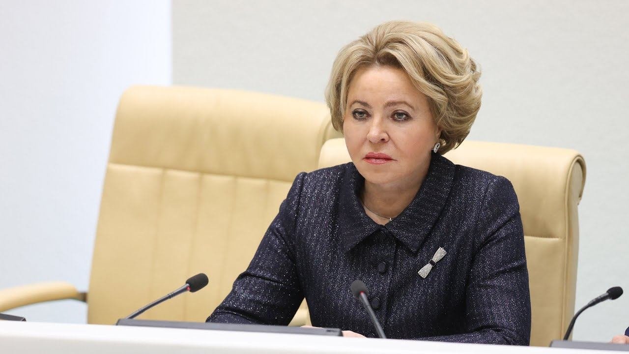 Мы видим, как пытаются запретить и отменить всё русское, включая, к сожалению, и веру