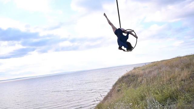 Полёт над Волгой смотреть онлайн