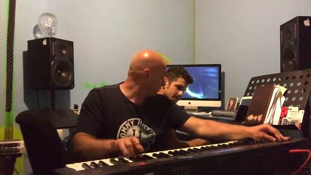 Senad Music - Senchi vs Senchi смотреть онлайн