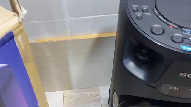 Loa Sony MHC V13 fullbox đẹp 99% bh chính hãng sony. Giá ĐÃ BÁN. LH 0949493355/zalo. Có ship. смотреть онлайн