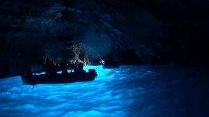 The Blue Grotto Capri on Capri interno/ Visit Grotta Azzurra / Голубой Грот изнутри