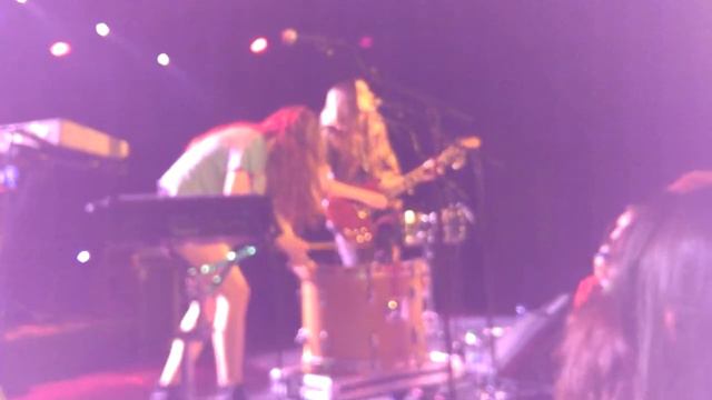 Haim-Honey and I(live) смотреть онлайн