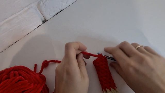 Мастер класс горшочек - гномик крючком