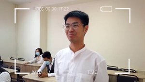 Китайцы учат русское стихотворение.