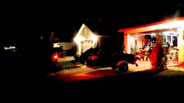 КАК НАШИ СОСЕДИ ОТМЕЧАЮТ ПРАЗДНИК❤ ХЭЛЛОУИН НА НАШЕЙ УЛИЦЕ??(312) смотреть онлайн