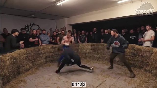 бой моряка и пулеметчика. материалы взяты с этих каналов👇 Hardcore fighting championship, top dog