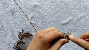 Пушистый коврик из остатков пряжи, вязание крючком