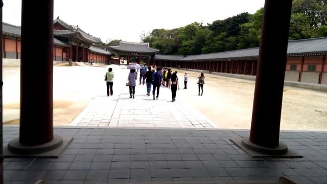 Южная Корея (ч. 4). Дворец Токсугун, Чхандоккун и тайный сад смотреть онлайн