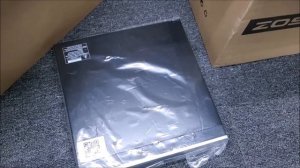 ZOSI 8CH 1080P Outdoor Security Camera System Box Opening