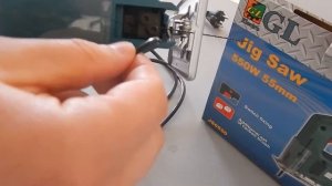 Видео обзор Электролобзик Gardenlux 550 Вт