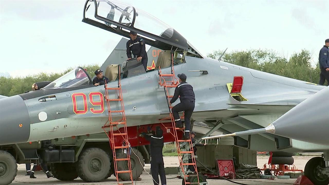 В Рязанскую область для участия в международном ко...адартс" прибыли летные экипажи из четырех стран