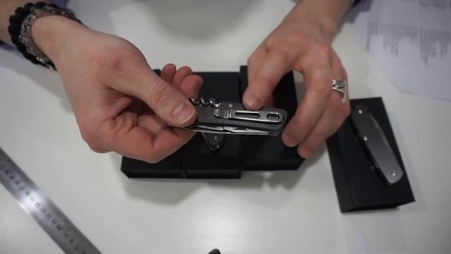 Böker Plus Tech Tool Carbon (1.2.3.5) Обзор немецкого многопредметника китайского происхождения. смотреть онлайн