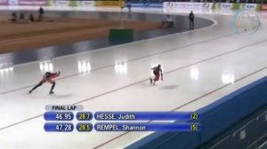 Judith Hesse & Shannon Rempel 1000m, 2nd round, Obihiro 2010