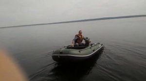 Yamaha 30 лодка ПВХ 4 метра . В одного.