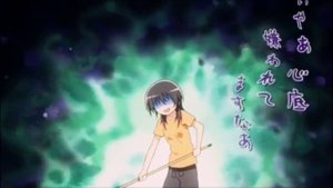 Она опасна когда строит глазки