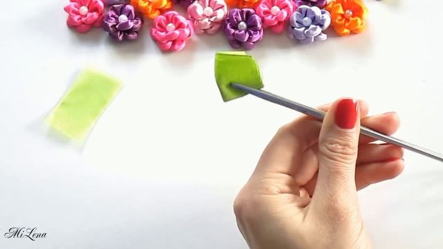 Повязка с цветами, МК / DIY Headband with Flowers / DIY Kanzashi Headband / Простые цветы из ленты смотреть онлайн