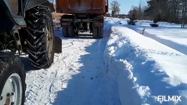 УЗКИЕ СЕЛЬСКИЕ ДОРОГИ/ЗАТОР НА ПУТИ СЛЕДОВАНИЯ смотреть онлайн