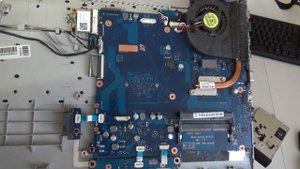 Samsung RV515