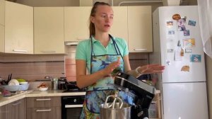 Красный бархат! Обзор планетарного миксера Kitfort KT-3073