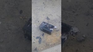 Что будет если разбить аккумулятор?