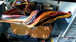 Установка БП AeroCool 650w ECO. Подключение БП к двупроцессорной плате.