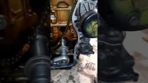 Гнет ли клапана при обрыве цепи на двигателе 1AZ 2AZ?