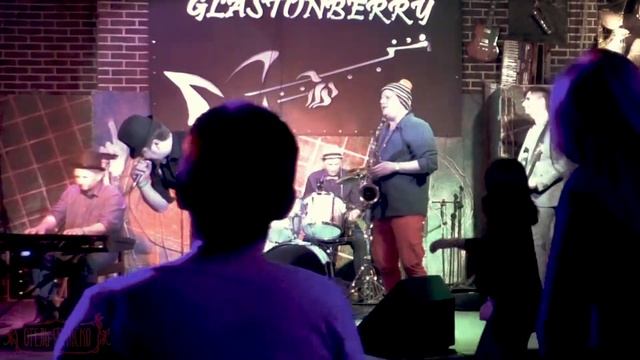 Отель Фиаско - Собирали люди (2021/Москва/Glastonberry) смотреть онлайн