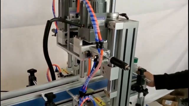 Автомат укупорочный SC 100 для пластиковых крышек (бутылок) смотреть онлайн