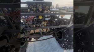 ОБКАТЫВАЮ ВЕЗДЕХОД  , БРАКОВАННЫЙ НАСОС ДОЗАТОР, Как закреплен двигатель