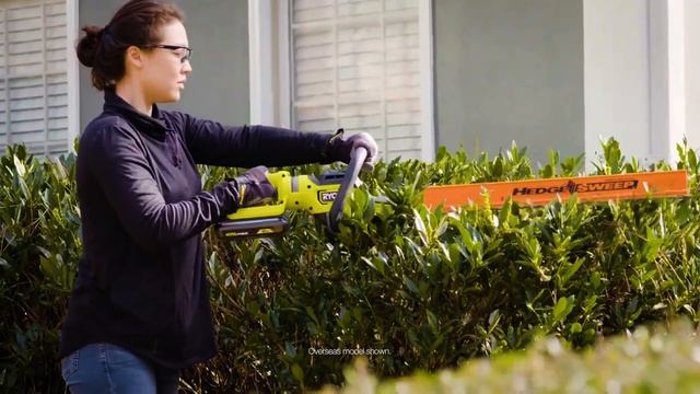 RYOBI 36V 650mm HP™️ Brushless Hedge Trimmer (R36HTRBL) in action смотреть онлайн