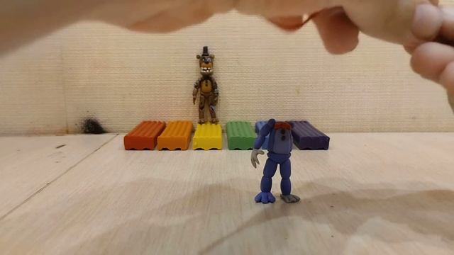 как слепить ОЛД БОННИ из пластилина смотреть онлайн